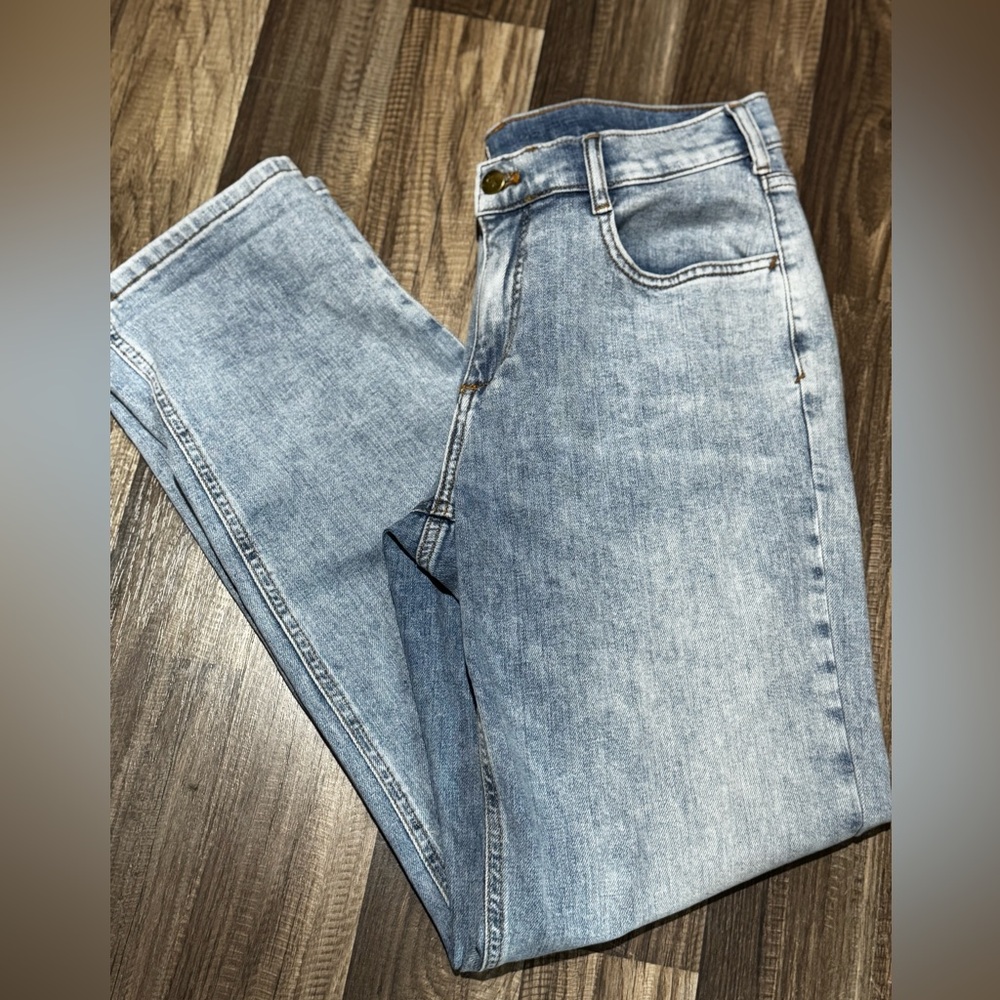 Pilcro jeans size 26 in lightwash.